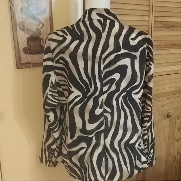 Chico’s 2 Animal Print Lined Blazer Jacket L 12 - Picture 5 of 7